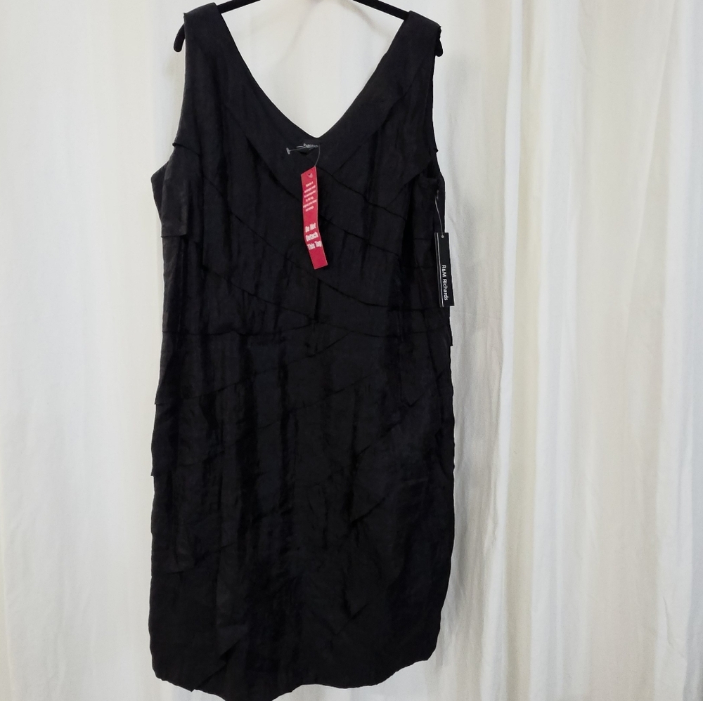 R&M Richards 22W 3X Textured Satin Layered Black Sleeveless V-Neck Sheath  Dress